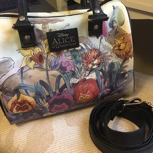 Disney Alice in Wonderland, handbag